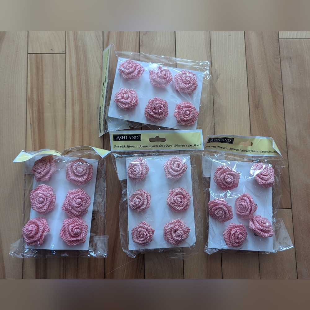 Ashland Pink Crochet Flower Embellishments